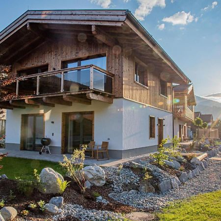 Apartment In Wald Im Pinzgau With A Carport Экстерьер фото