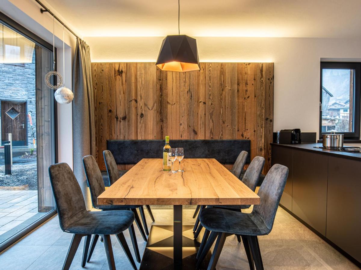 Apartment In Wald Im Pinzgau With A Carport Экстерьер фото