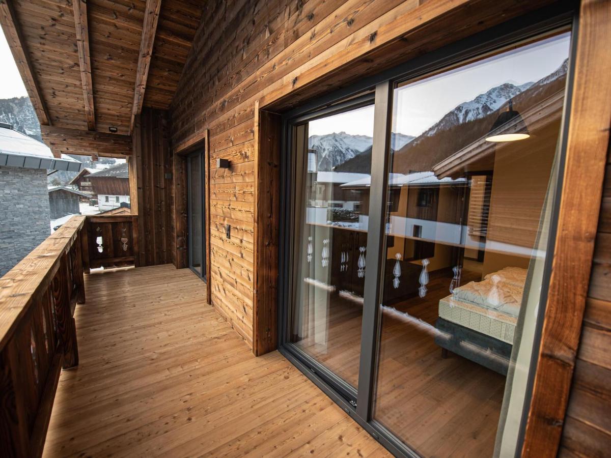 Apartment In Wald Im Pinzgau With A Carport Экстерьер фото