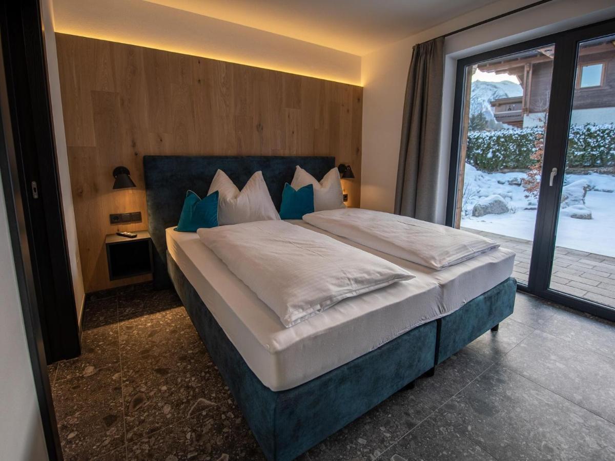 Apartment In Wald Im Pinzgau With A Carport Экстерьер фото